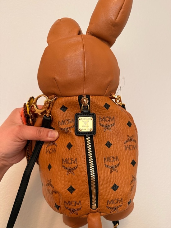RARE Limited Edition MCM Visetos Rabbit Zoo Doll Cognac with Strap and Charm main image 8